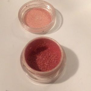 MAC pigment sample- “deckchair”